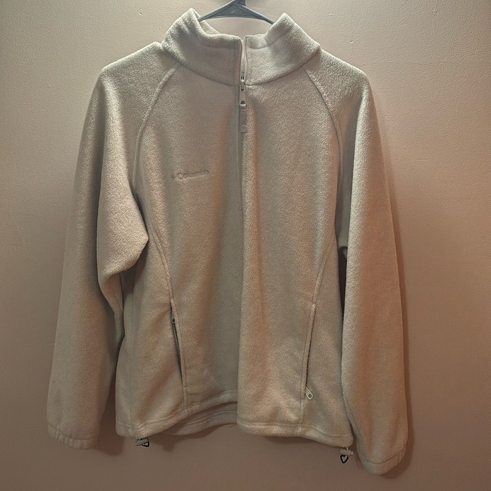 Women’s Columbia Zip-up | Size L